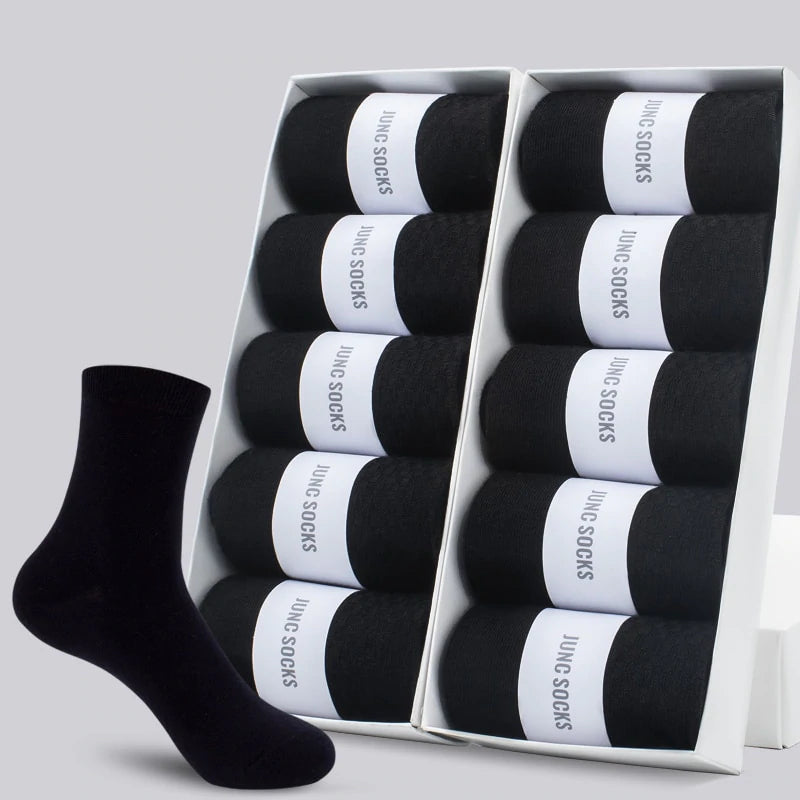 10 paires de chaussettes noires ou blanches